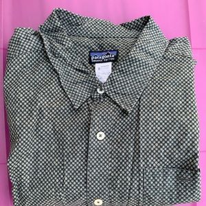 Patagonia xl short sleeve shirt